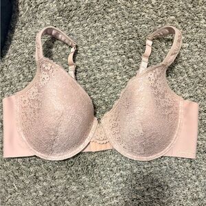 Jessica Simpson lace bra size 42C
